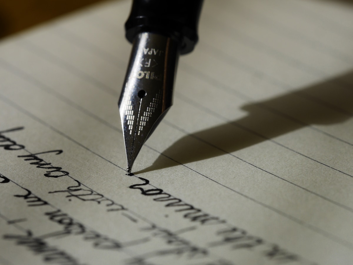 Writing and revising application essays